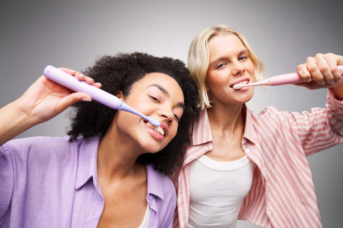 The Modern Muse Magazine - Why Sonic Toothbrushes Are a Must Have for Pearly Whites